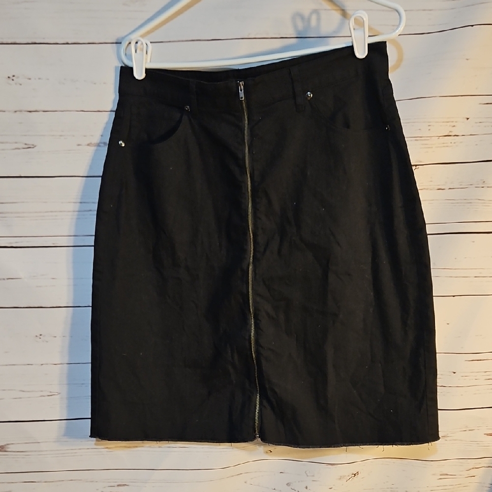 DOWNEAST Black Denim Skirt‎ Women's Full Zip Front Pockets Casual ,Size Large
